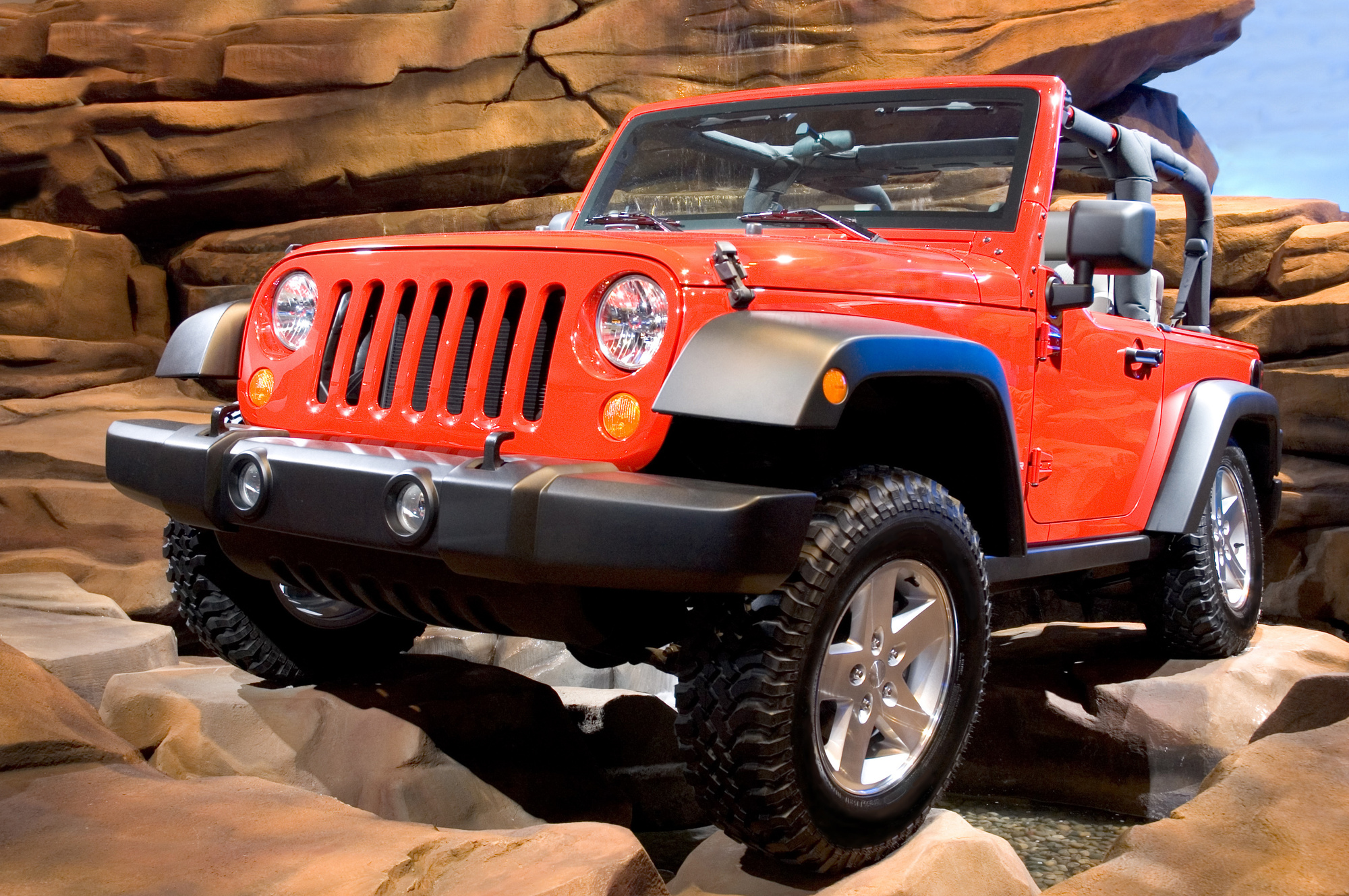 7 Things You Need to Know Before Installing a Jeep Soft Top
